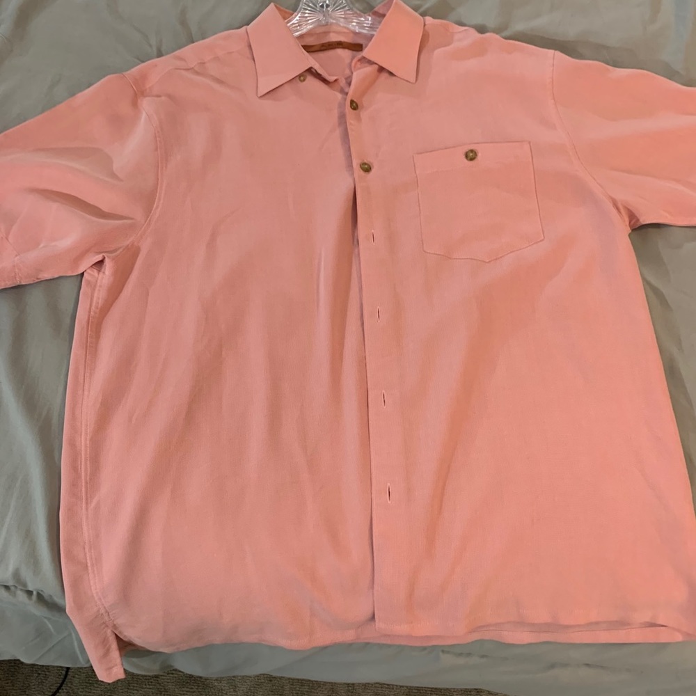 Very nice button down shirt